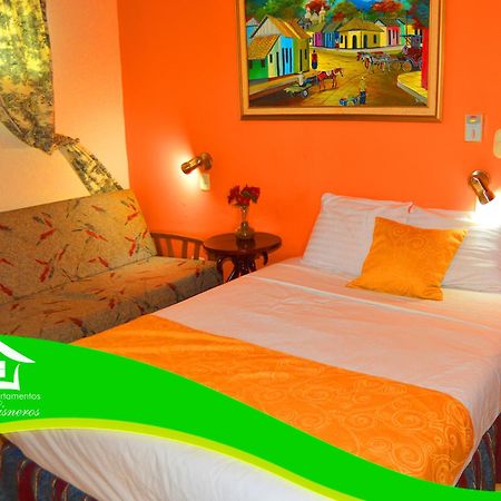 Hotel Y Apartments Los Cisneros Managua Ngoại thất bức ảnh