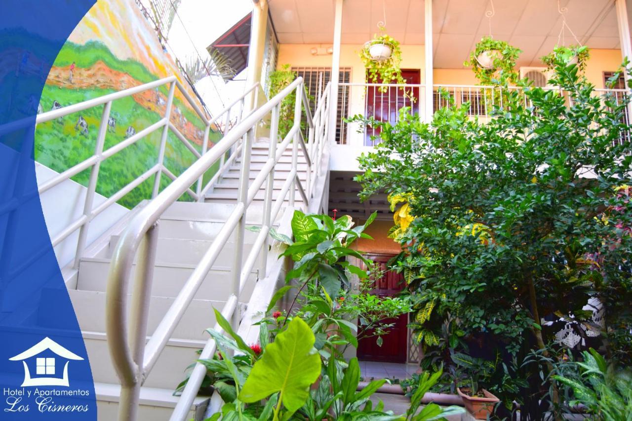 Hotel Y Apartments Los Cisneros Managua Ngoại thất bức ảnh