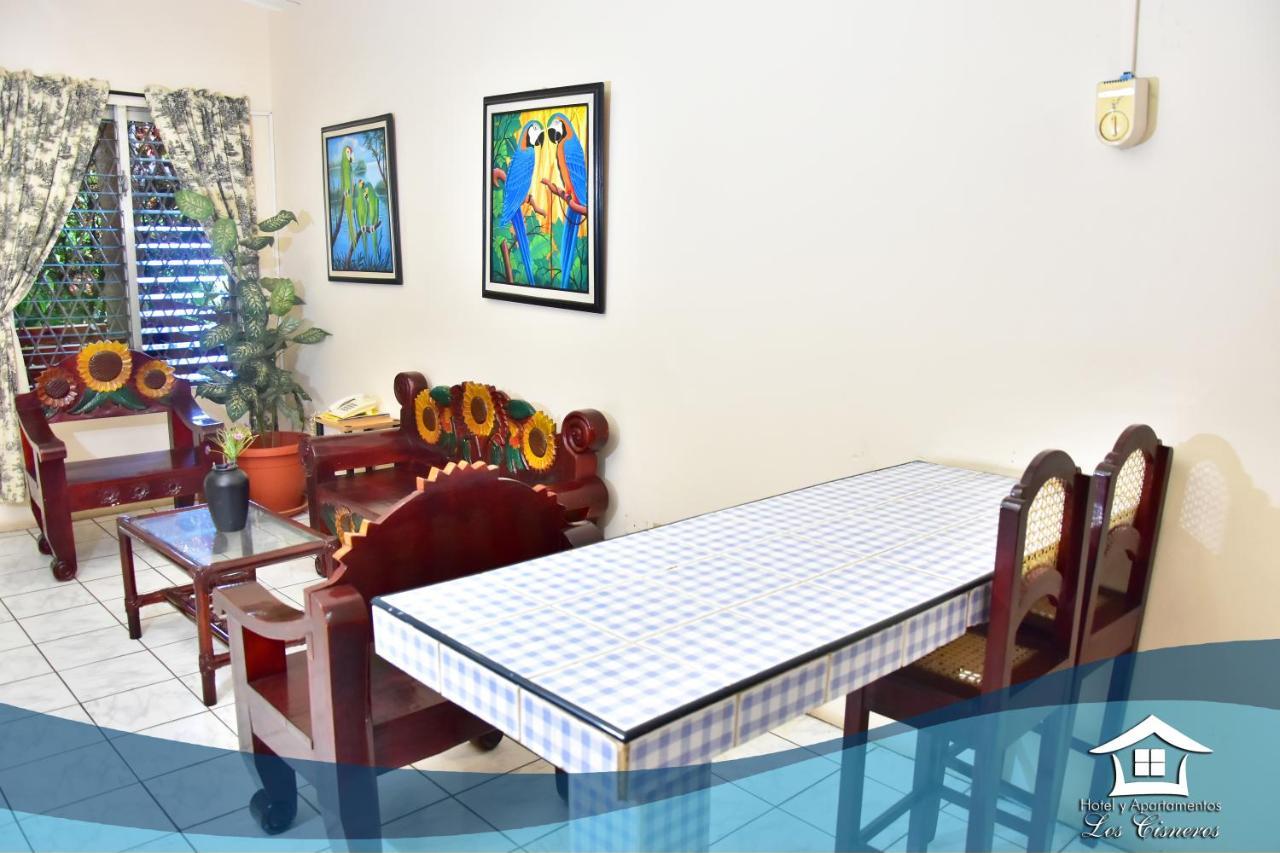 Hotel Y Apartments Los Cisneros Managua Ngoại thất bức ảnh